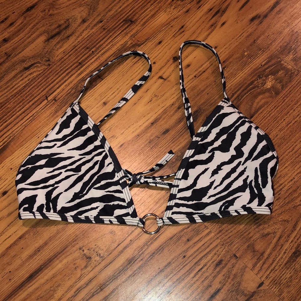 zebra print swimsuit/ bra top